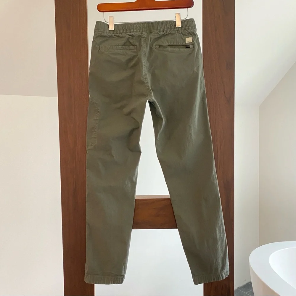 Vuori Ripstop Army Green Active Hiking Camping Pants Size S - Picture 11 of 12
